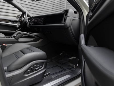 2026 Porsche Cayenne Cayenne E-Hybrid Coupe