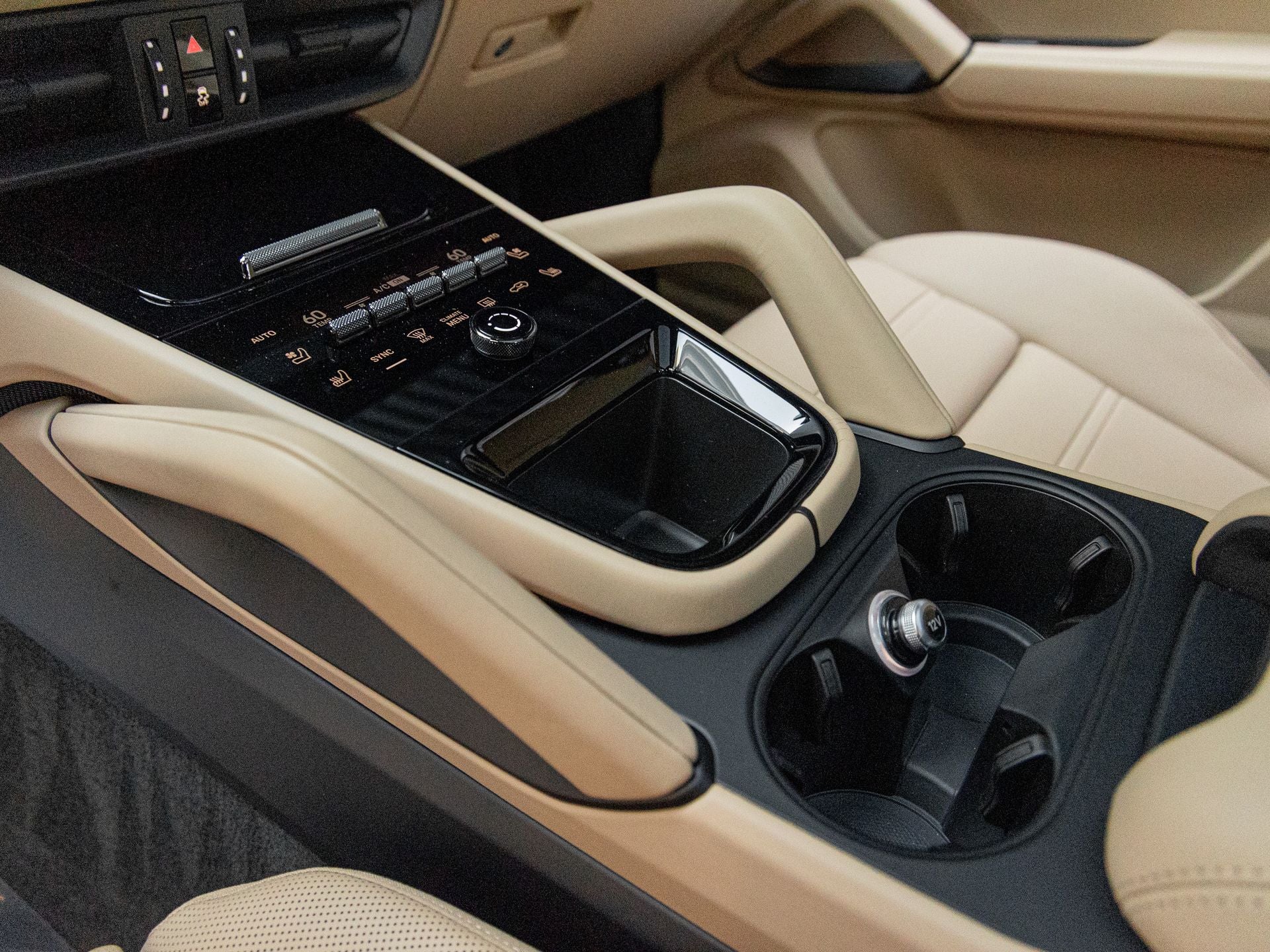 2026 Porsche Cayenne Cayenne E-Hybrid Coupe