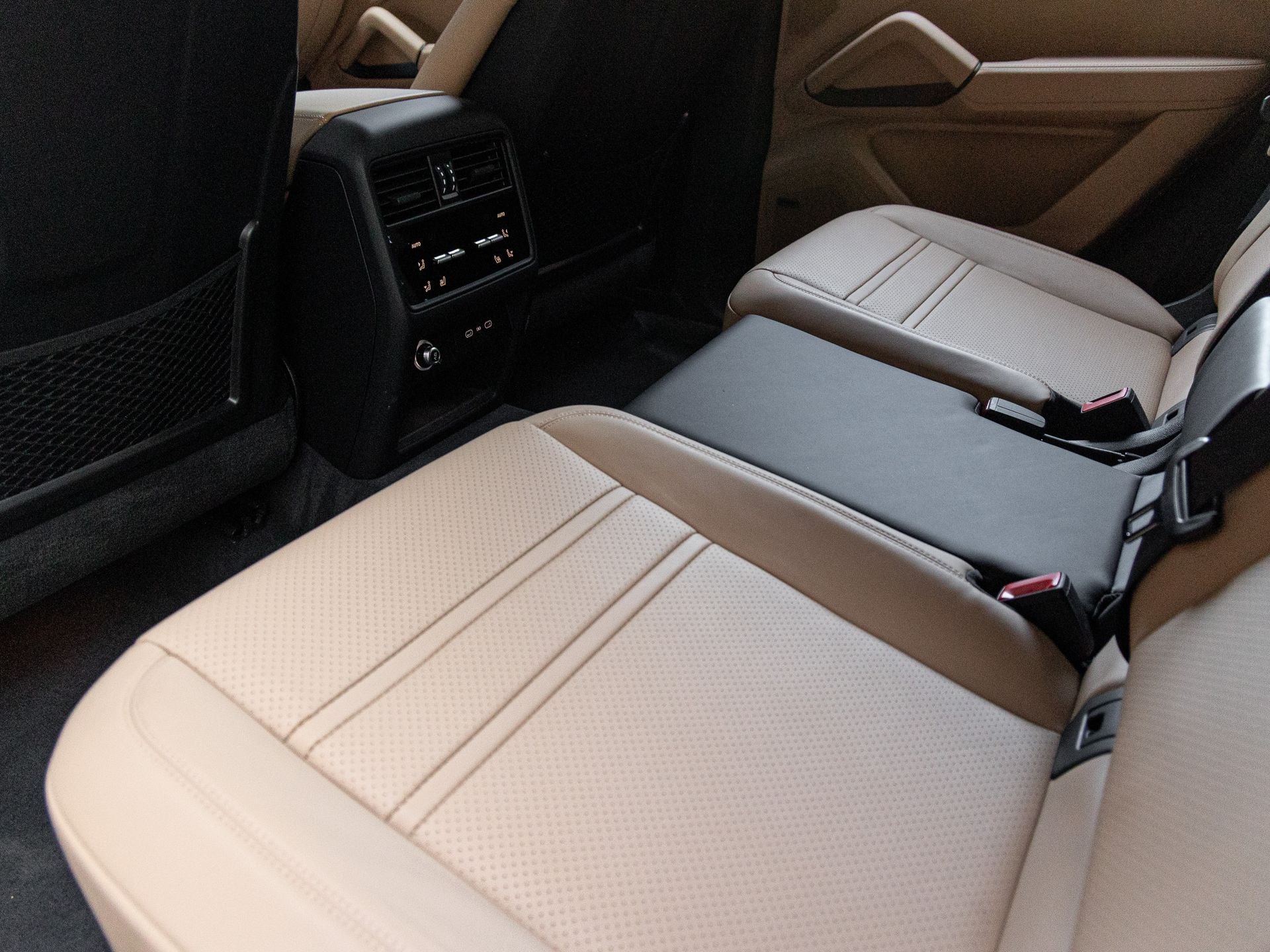 2026 Porsche Cayenne Cayenne E-Hybrid Coupe