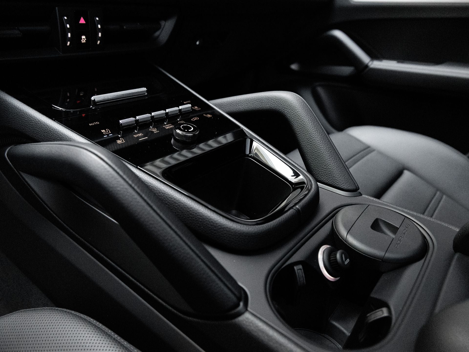 2026 Porsche Cayenne E-Hybrid Coupe