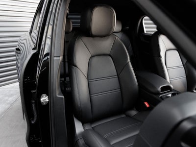 2026 Porsche Cayenne E-Hybrid Coupe