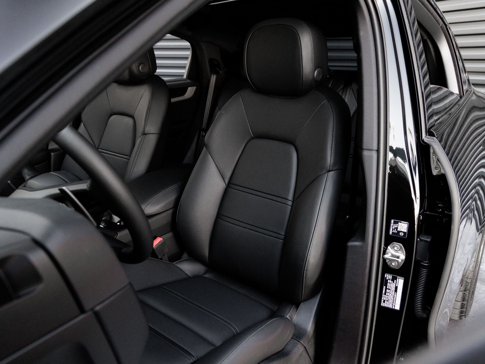 2026 Porsche Cayenne E-Hybrid Coupe