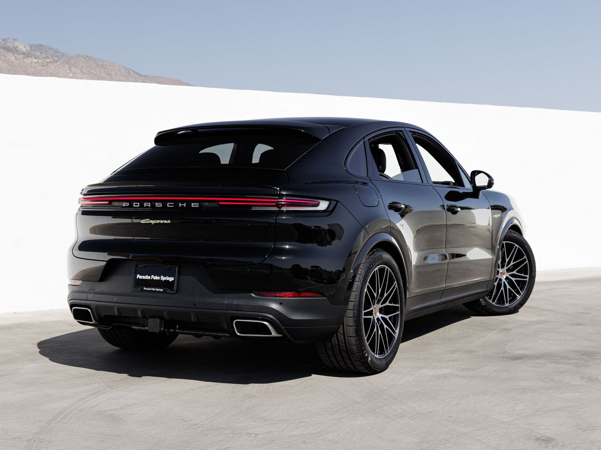 2026 Porsche Cayenne E-Hybrid Coupe