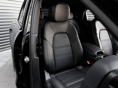 2026 Porsche Cayenne E-Hybrid Coupe