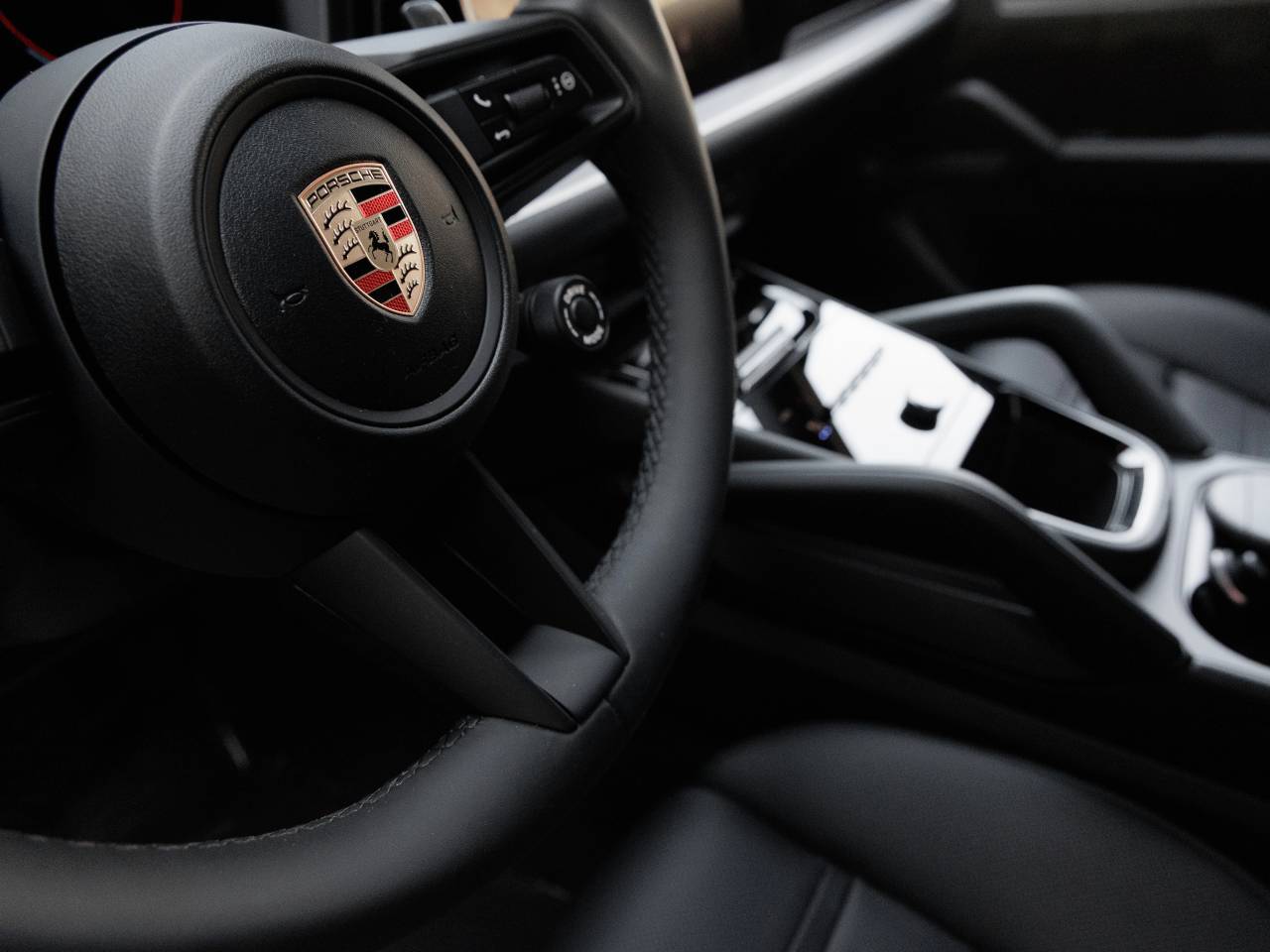 2026 Porsche Cayenne E-Hybrid Coupe