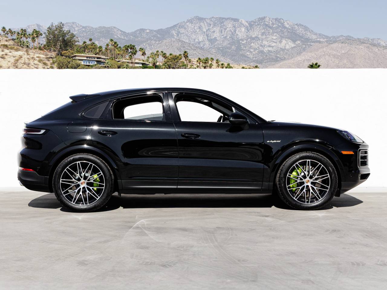 2026 Porsche Cayenne E-Hybrid Coupe
