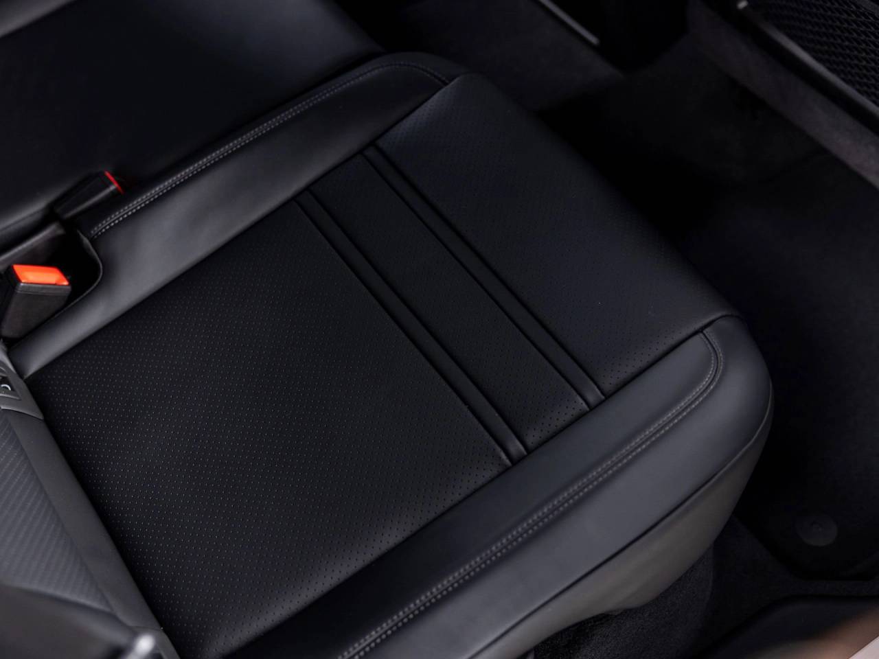2026 Porsche Cayenne E-Hybrid Coupe