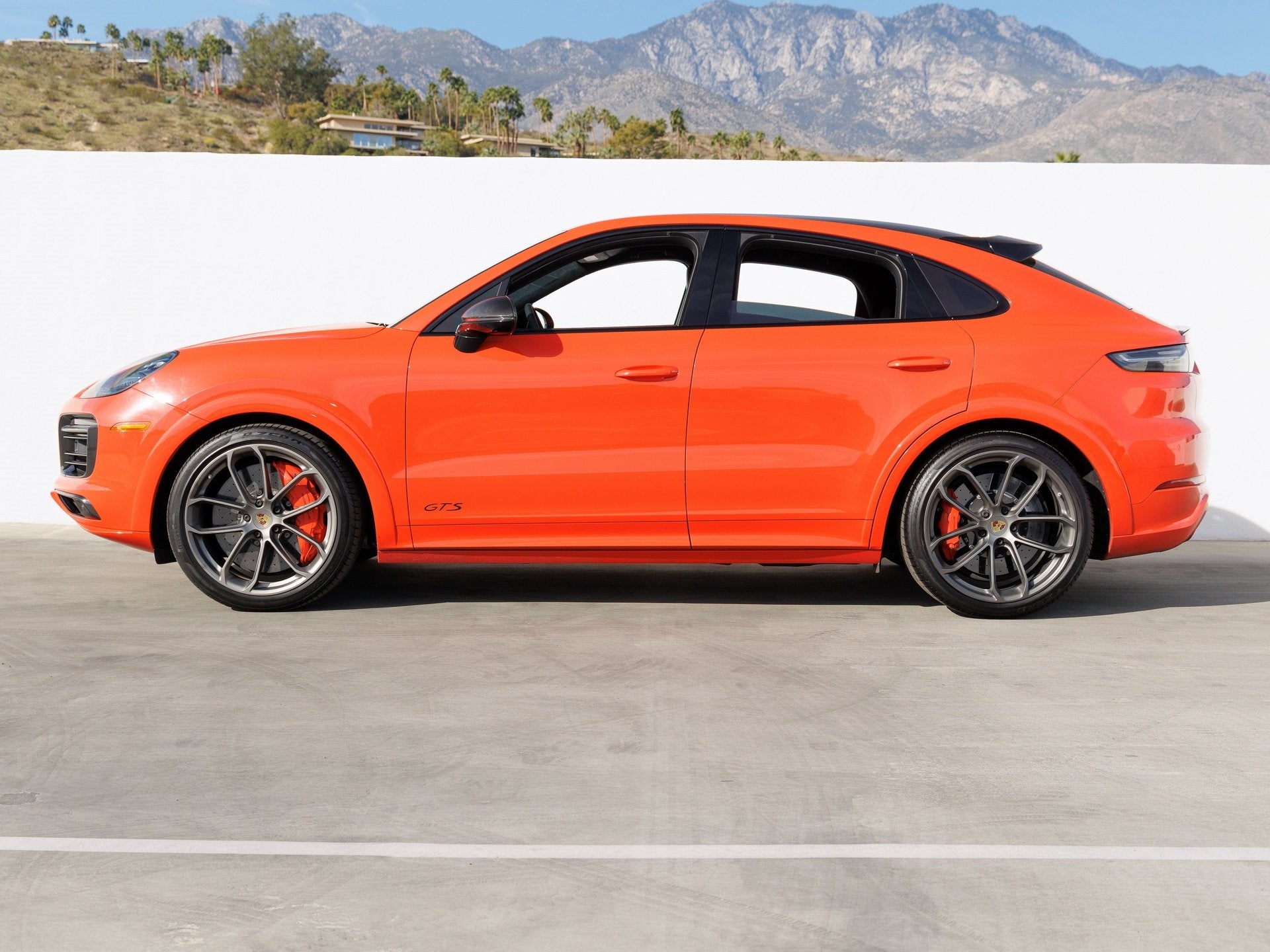 2021 Porsche Cayenne Coupe GTS