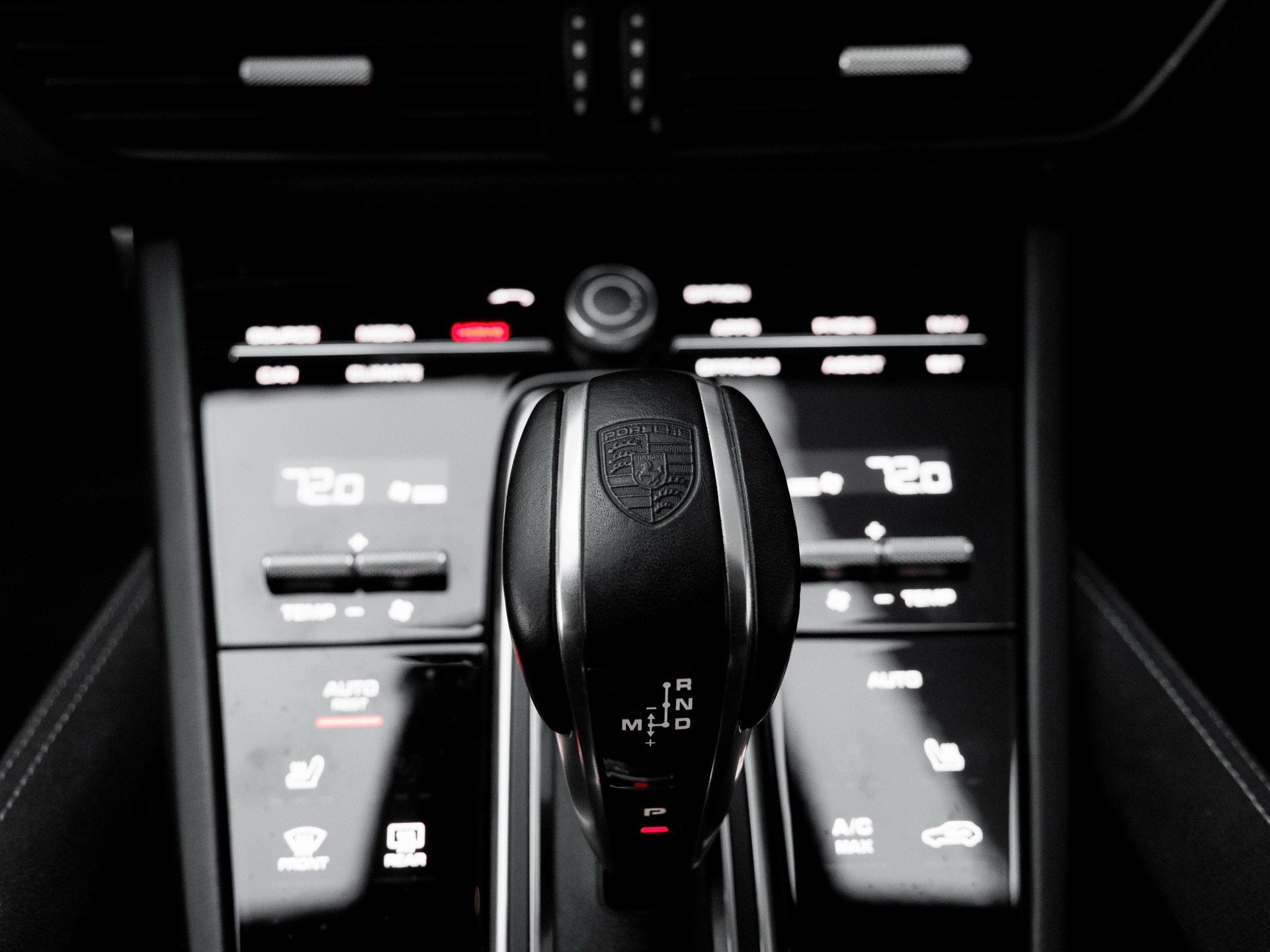 2021 Porsche Cayenne Coupe GTS