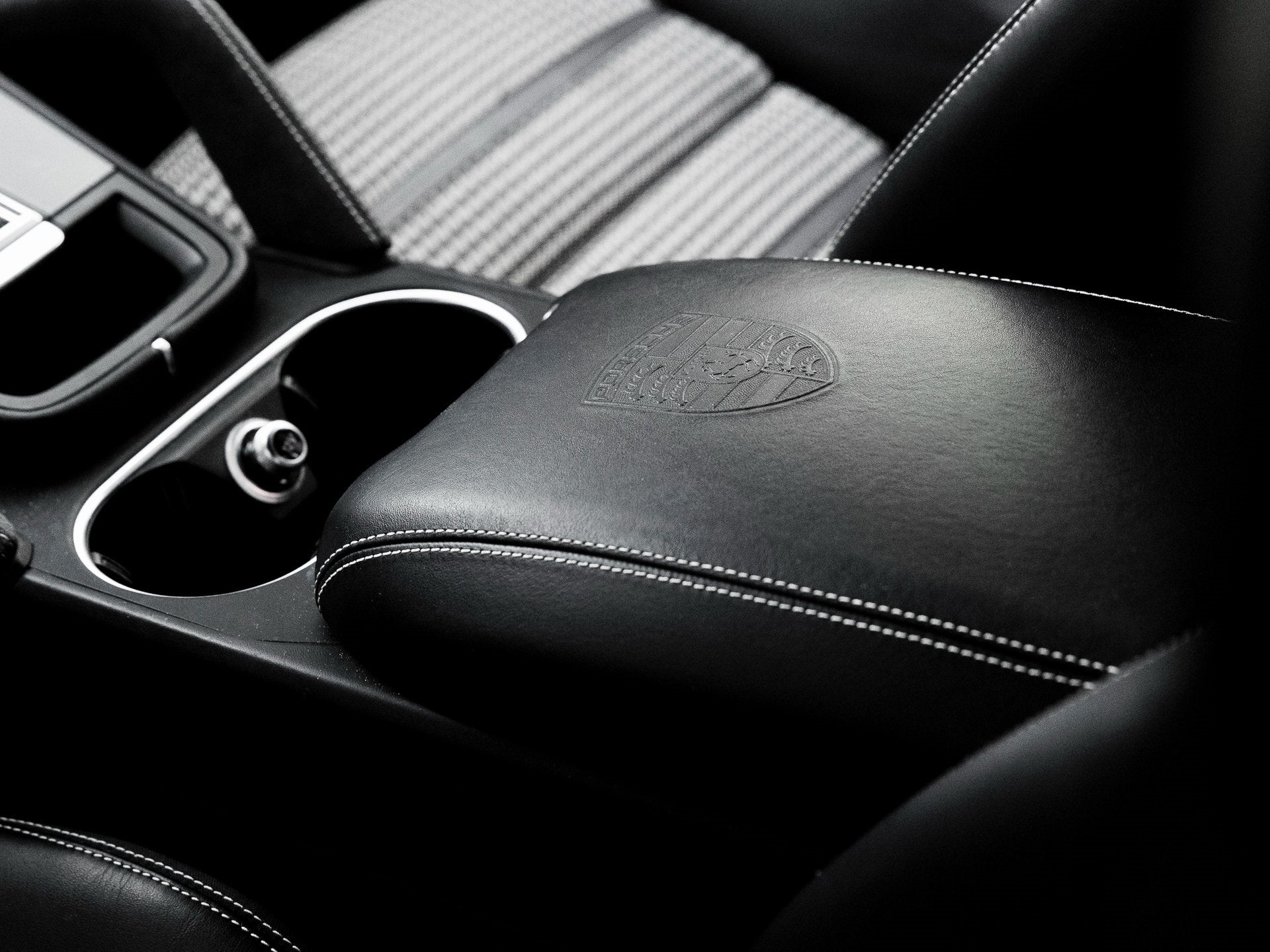 2021 Porsche Cayenne Coupe GTS