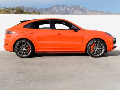 2021 Porsche Cayenne Coupe GTS