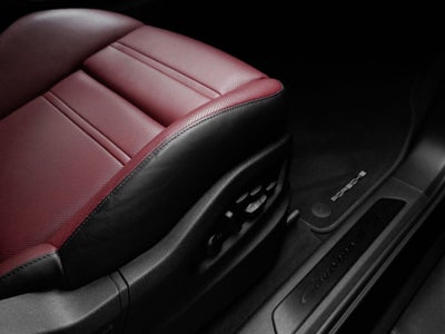 2025 Porsche Cayenne Coupe GTS