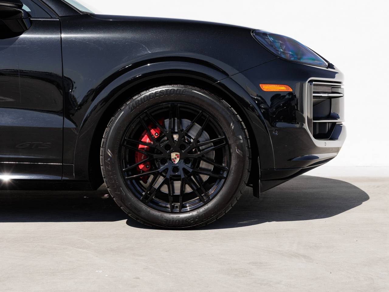 2025 Porsche Cayenne Cayenne GTS Coupe