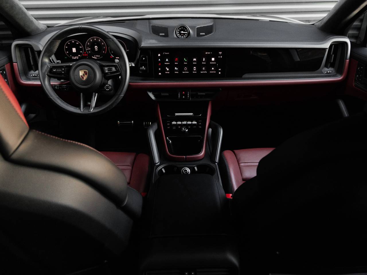 2025 Porsche Cayenne Cayenne GTS Coupe