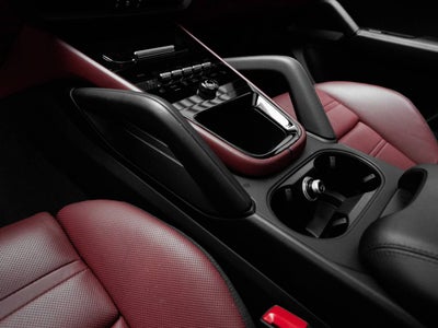 2025 Porsche Cayenne Cayenne GTS Coupe