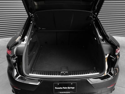2025 Porsche Cayenne Cayenne GTS Coupe