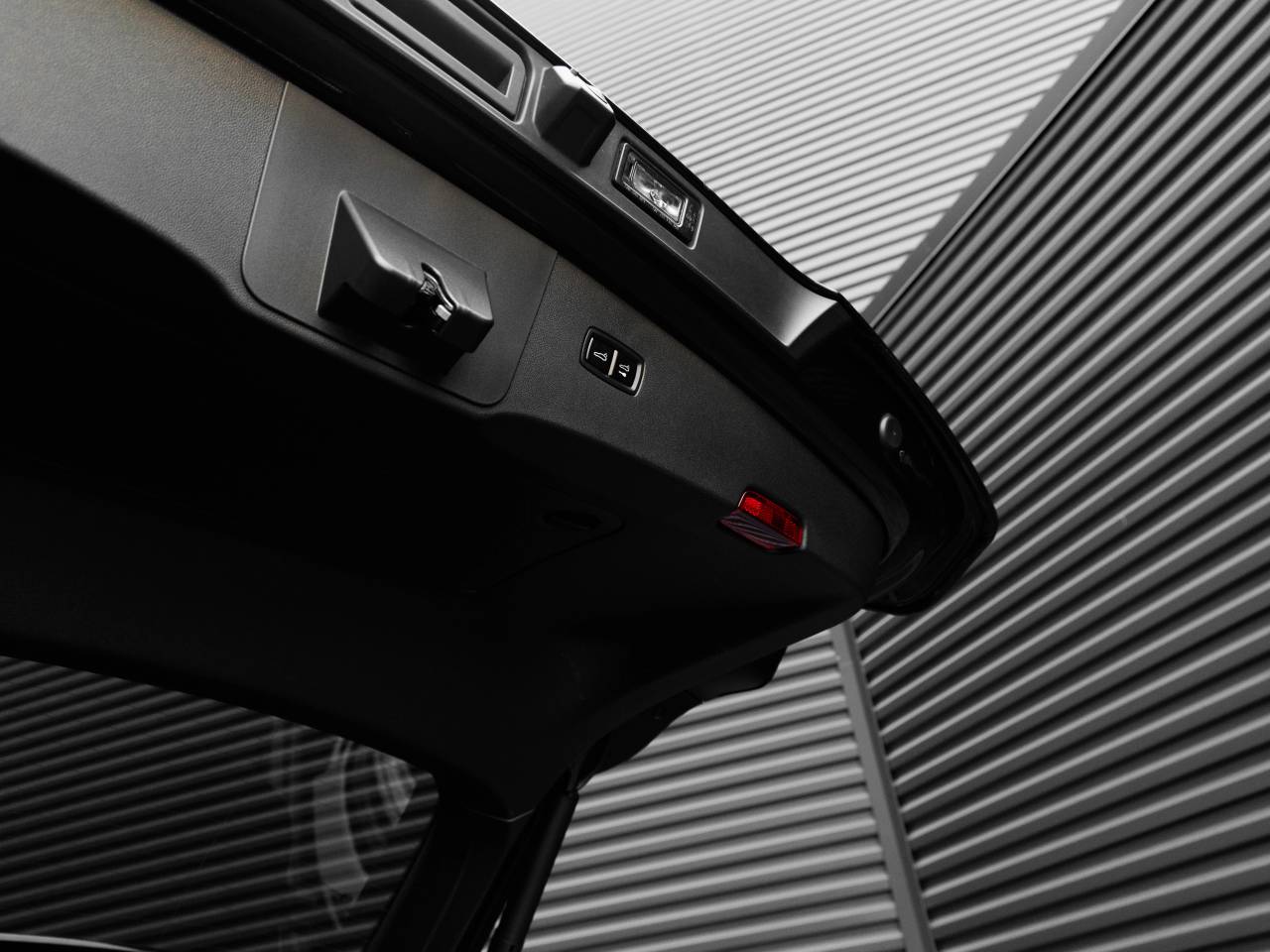 2025 Porsche Cayenne Cayenne GTS Coupe