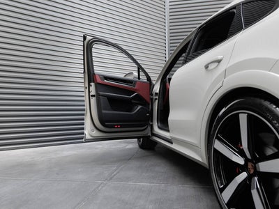 2026 Porsche Cayenne GTS Coupe