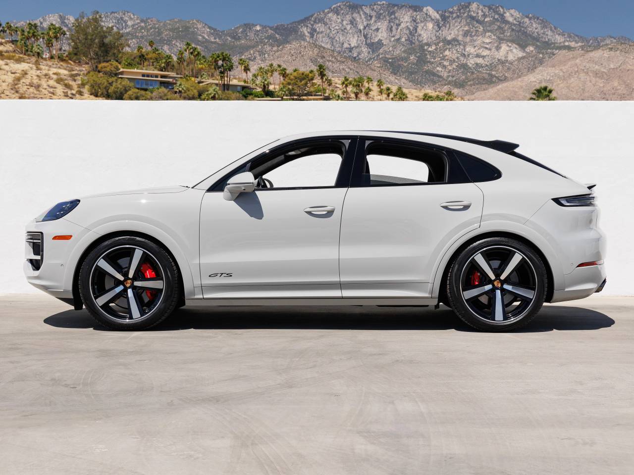 2026 Porsche Cayenne GTS Coupe