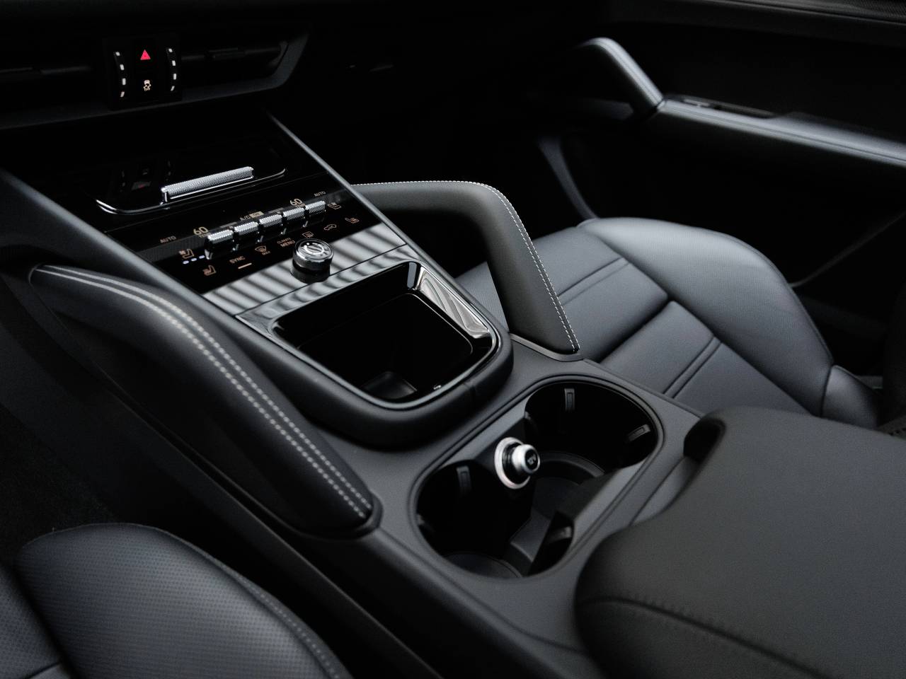 2026 Porsche Cayenne Cayenne GTS Coupe