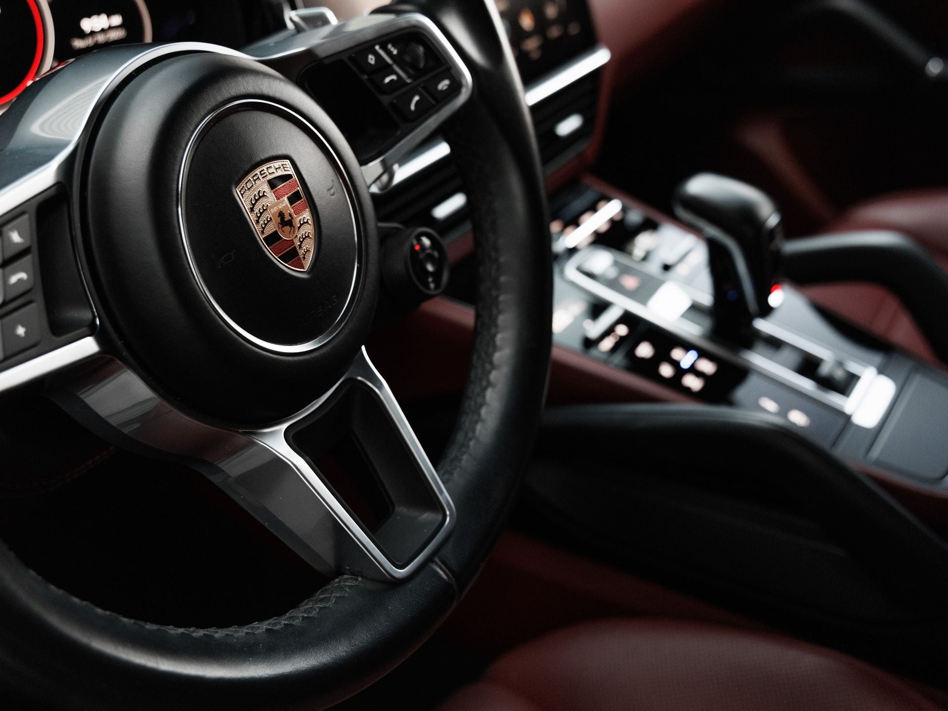 2022 Porsche Cayenne GTS Coupe