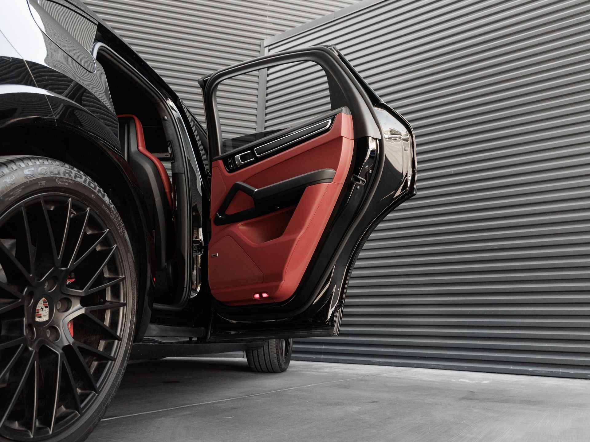 2022 Porsche Cayenne GTS Coupe