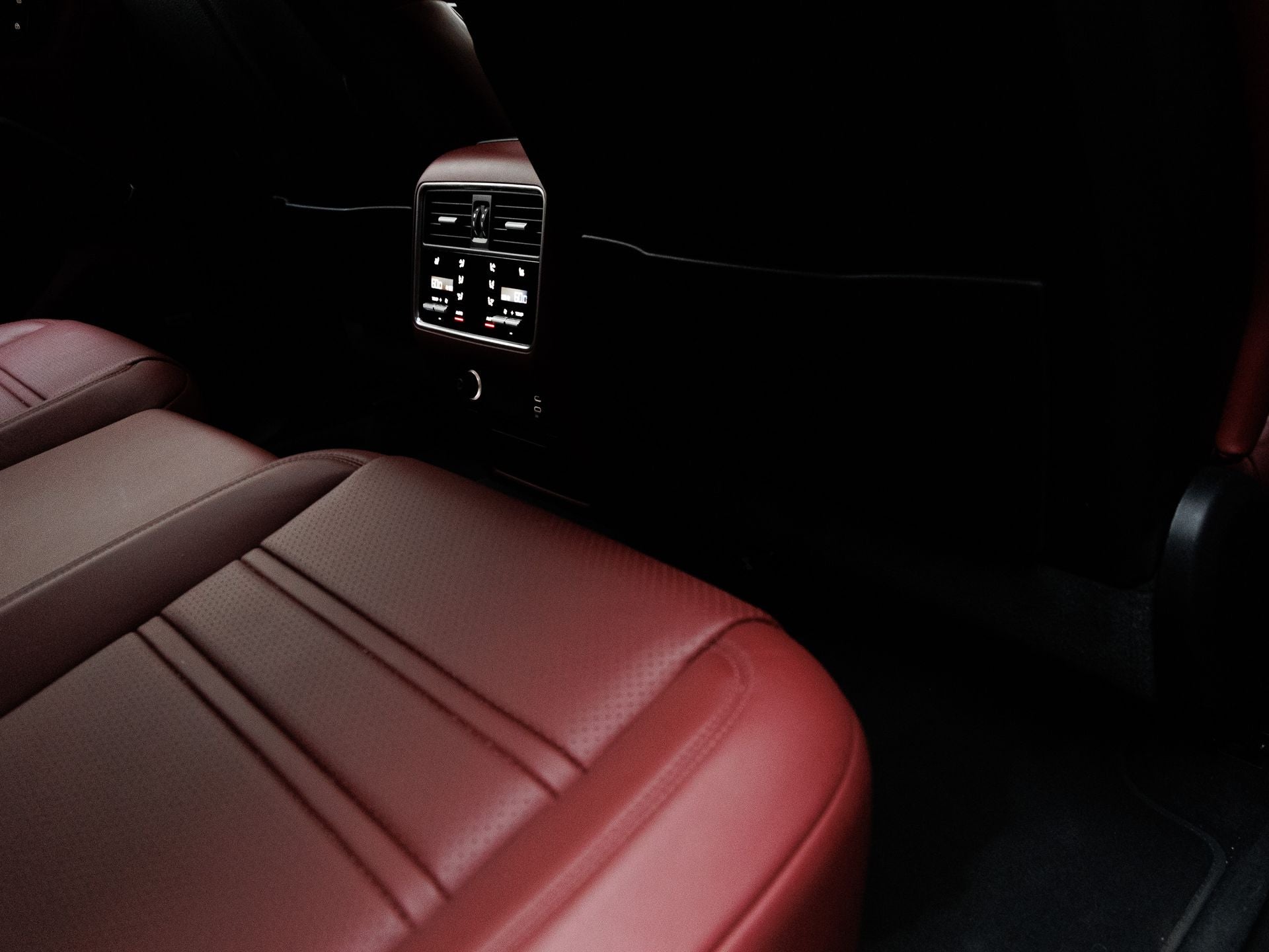 2022 Porsche Cayenne GTS Coupe