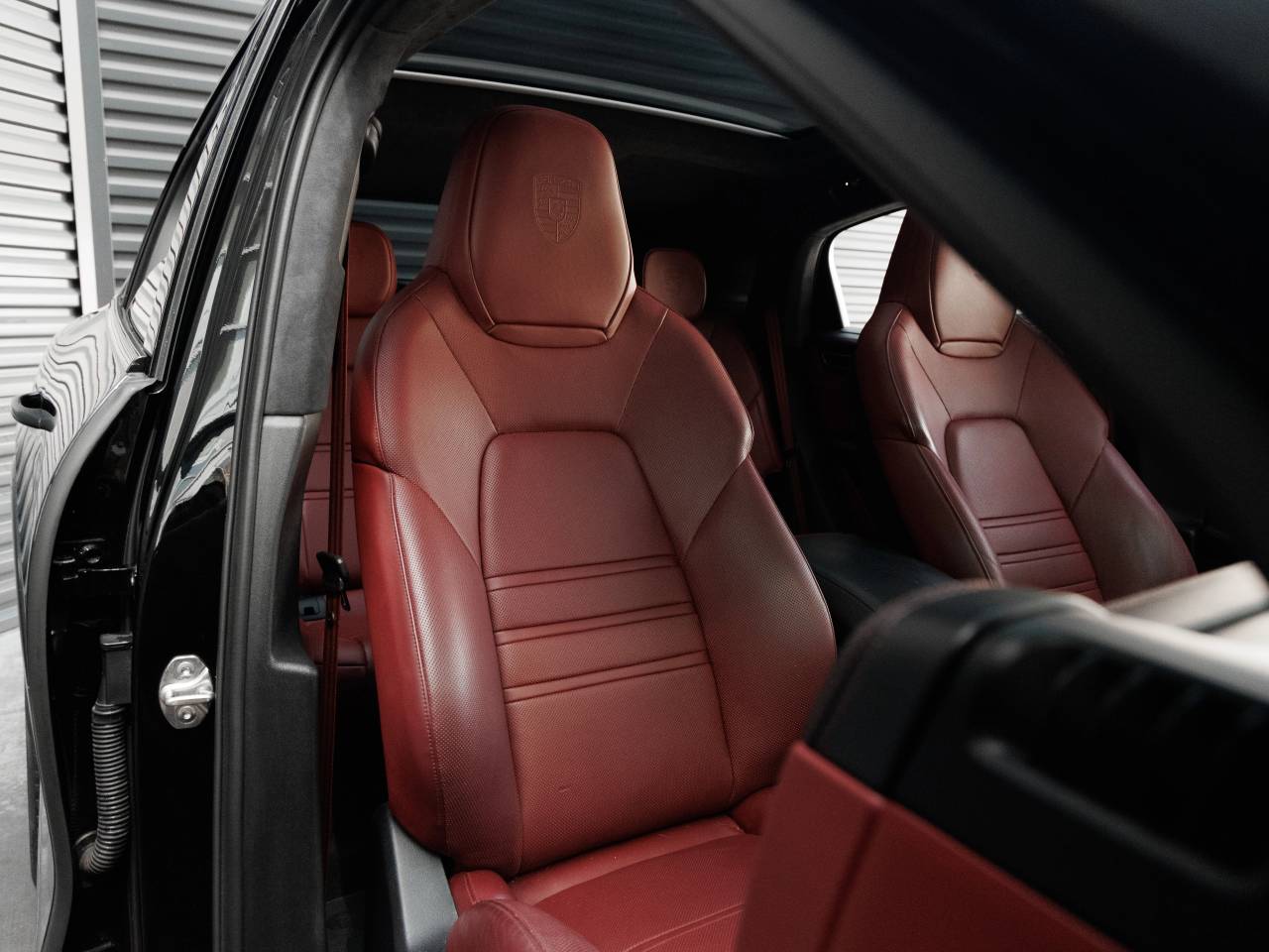 2022 Porsche Cayenne GTS Coupe