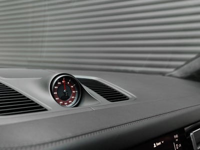2022 Porsche Cayenne GTS Coupe