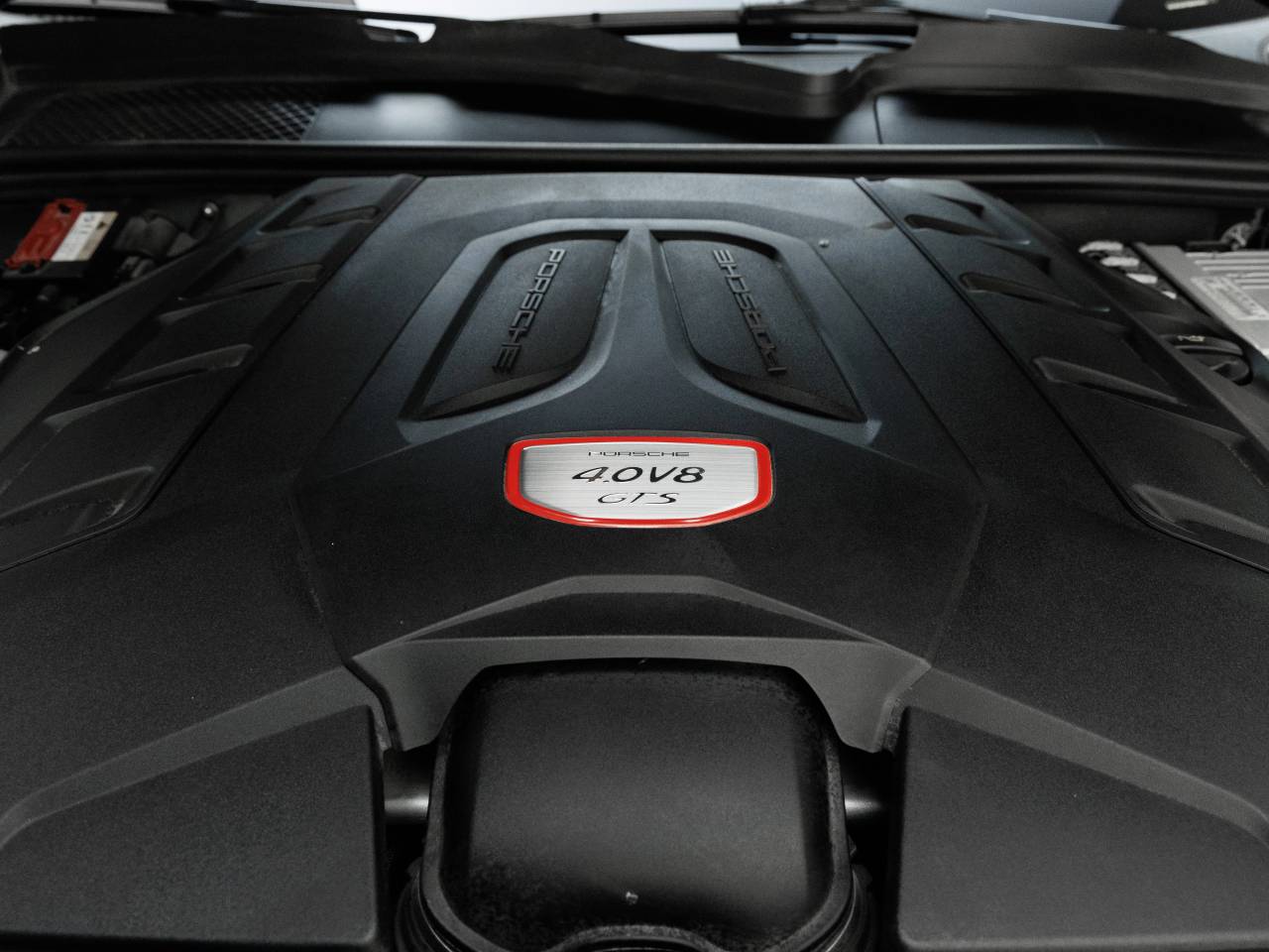 2022 Porsche Cayenne GTS Coupe