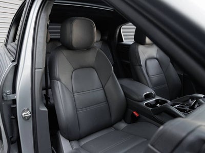 2021 Porsche Cayenne Cayenne GTS Coupe