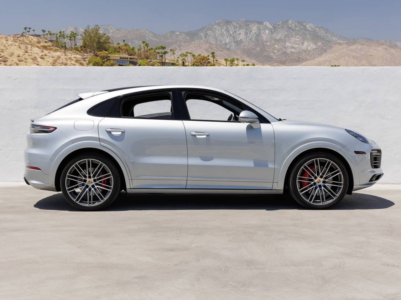 2021 Porsche Cayenne Cayenne GTS Coupe
