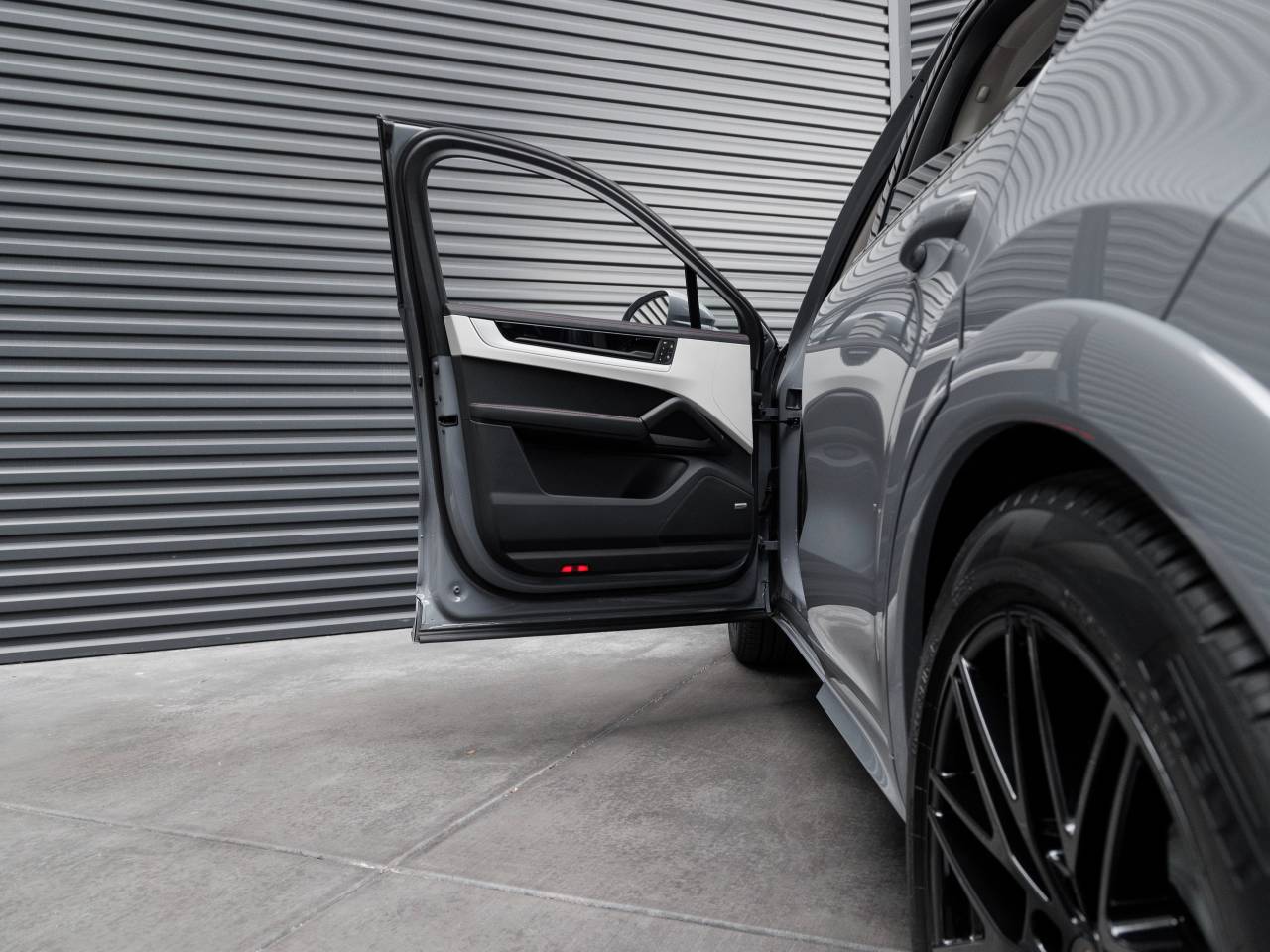 2026 Porsche Cayenne Cayenne S Coupe