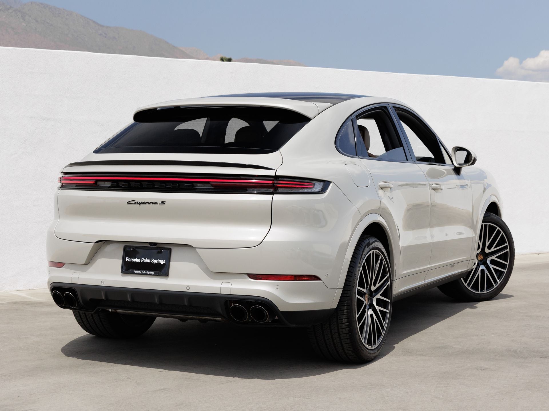 2025 Porsche Cayenne Cayenne S Coupe
