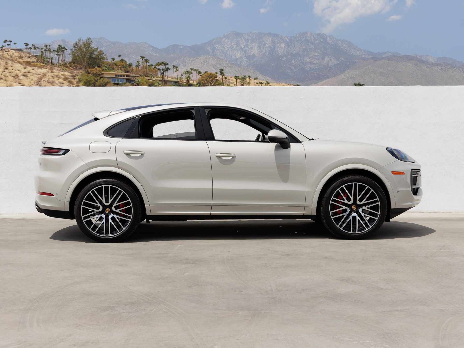 2025 Porsche Cayenne Cayenne S Coupe