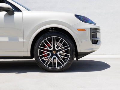 2025 Porsche Cayenne Cayenne S Coupe