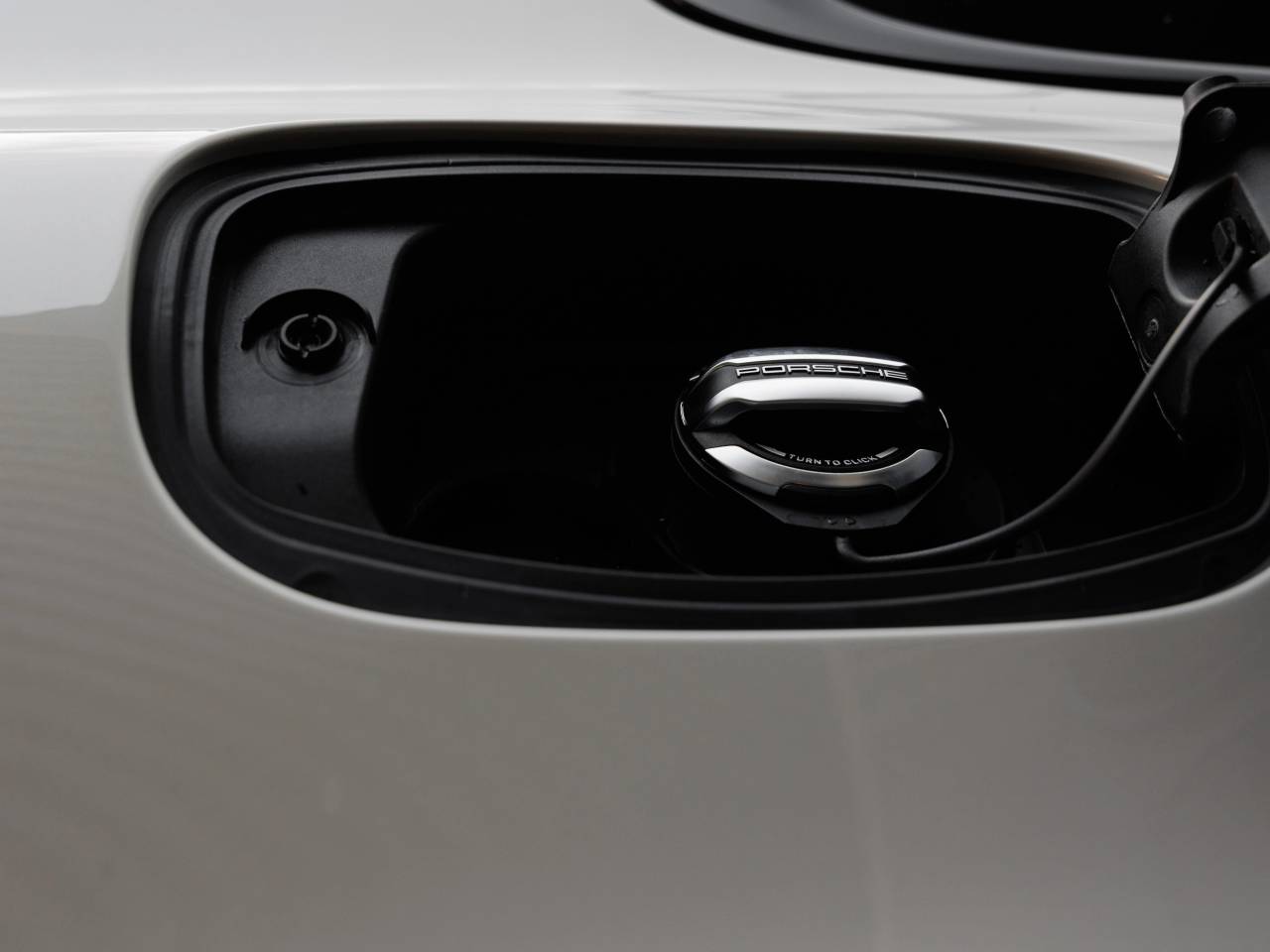 2025 Porsche Cayenne Cayenne S Coupe
