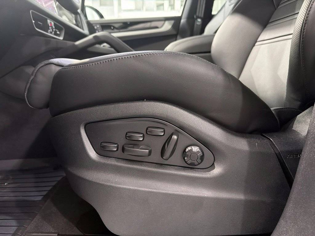 2026 Porsche Cayenne Cayenne S Coupe