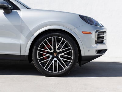 2025 Porsche Cayenne Coupe S