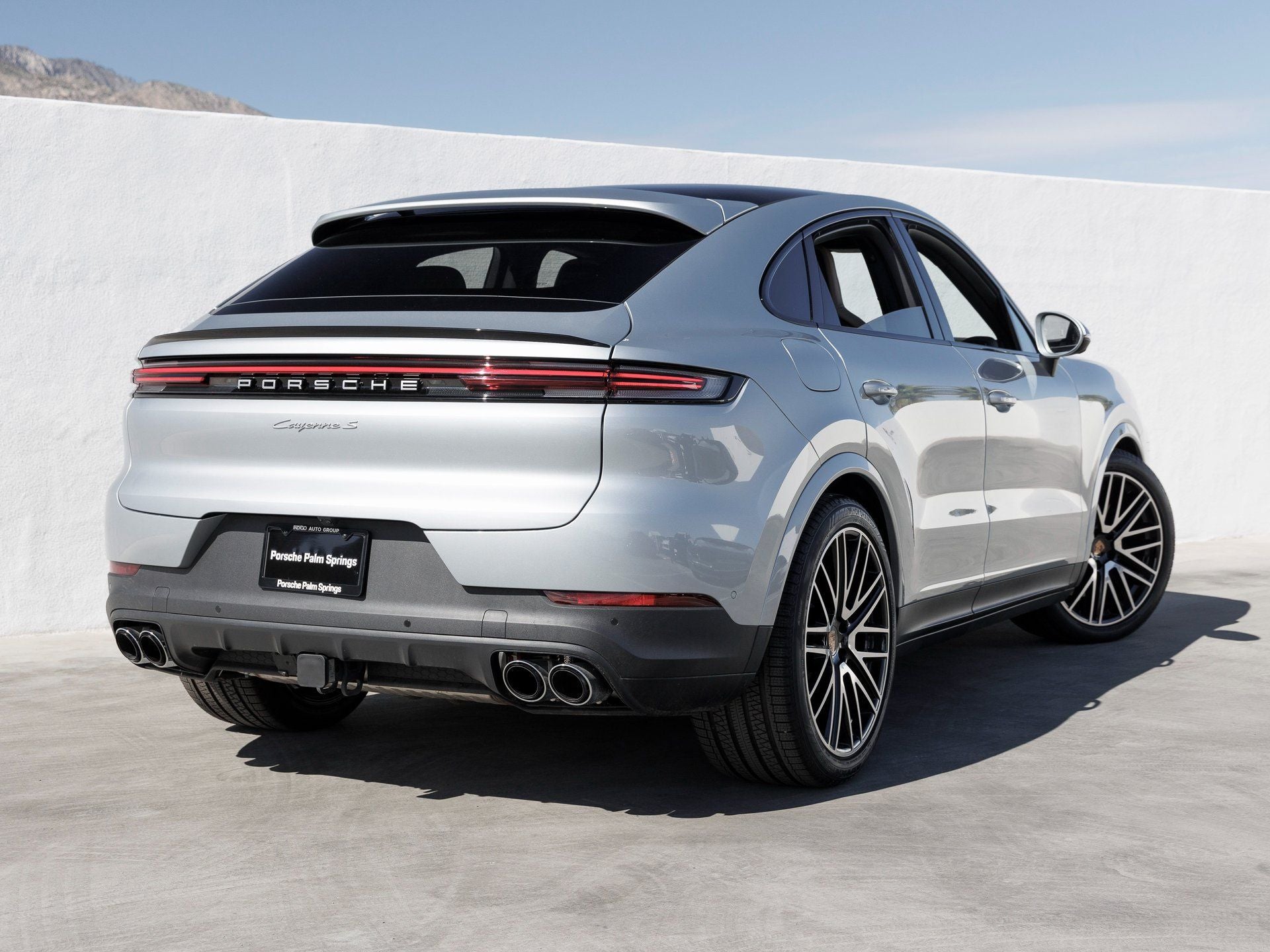 2025 Porsche Cayenne Coupe S