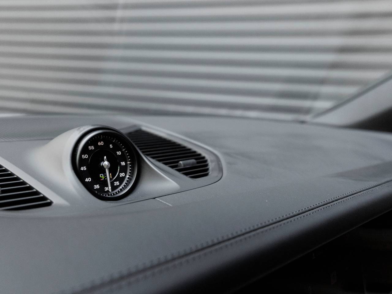 2025 Porsche Cayenne S Coupe