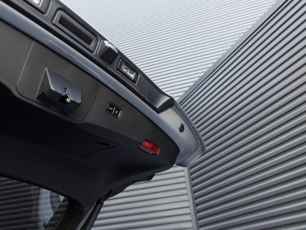 2025 Porsche Cayenne S Coupe