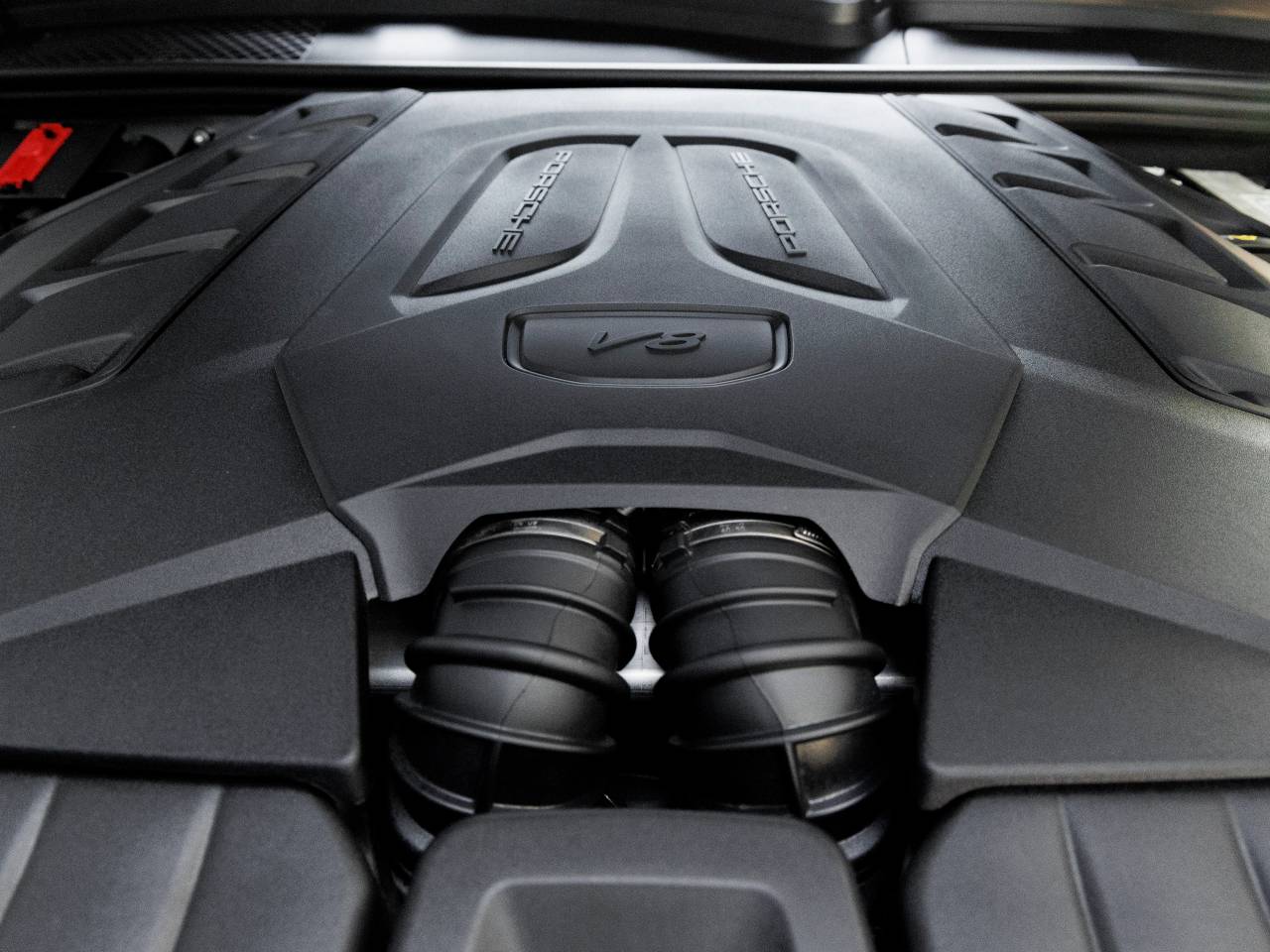 2025 Porsche Cayenne S Coupe