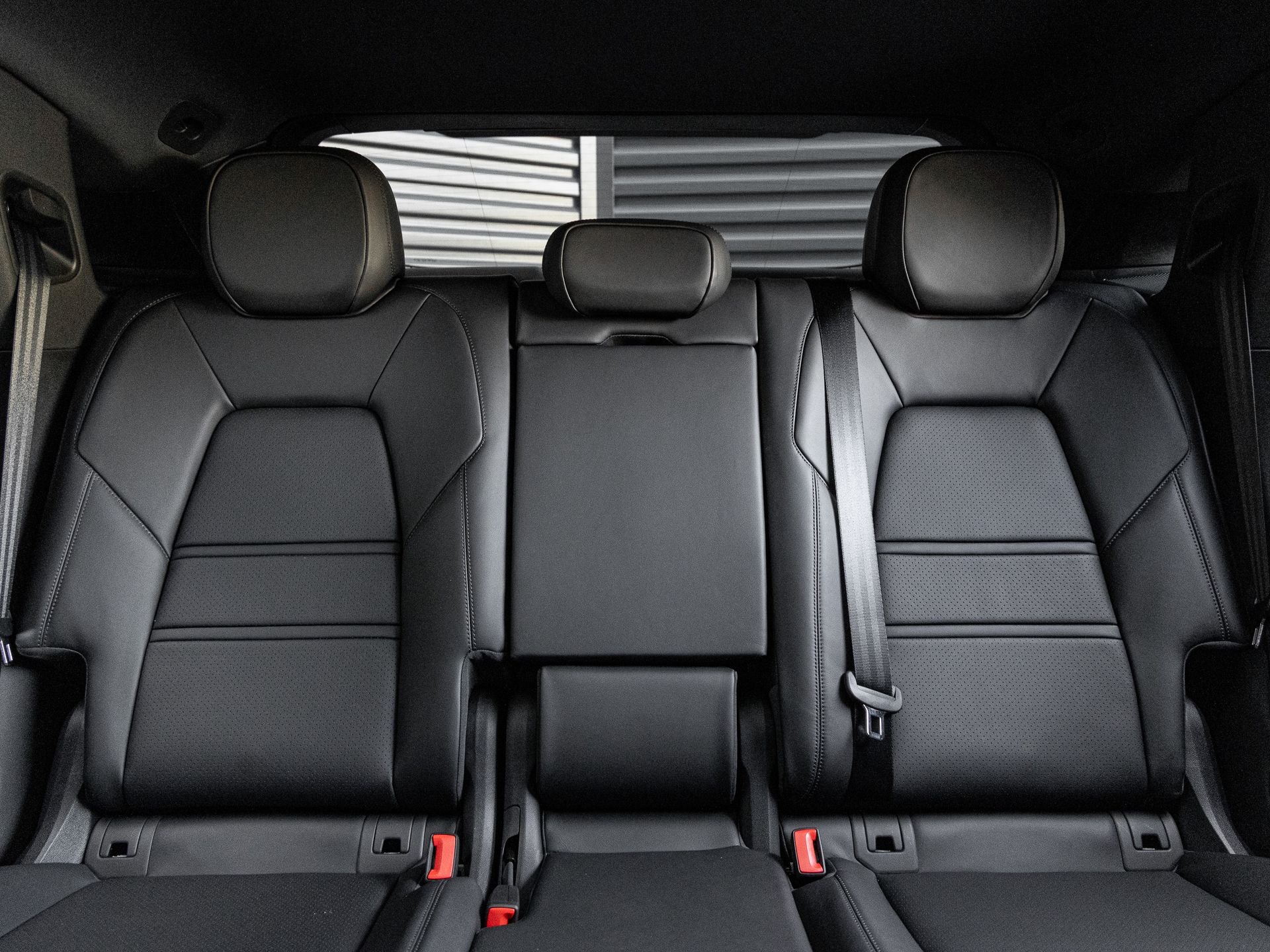 2026 Porsche Cayenne Cayenne S Coupe