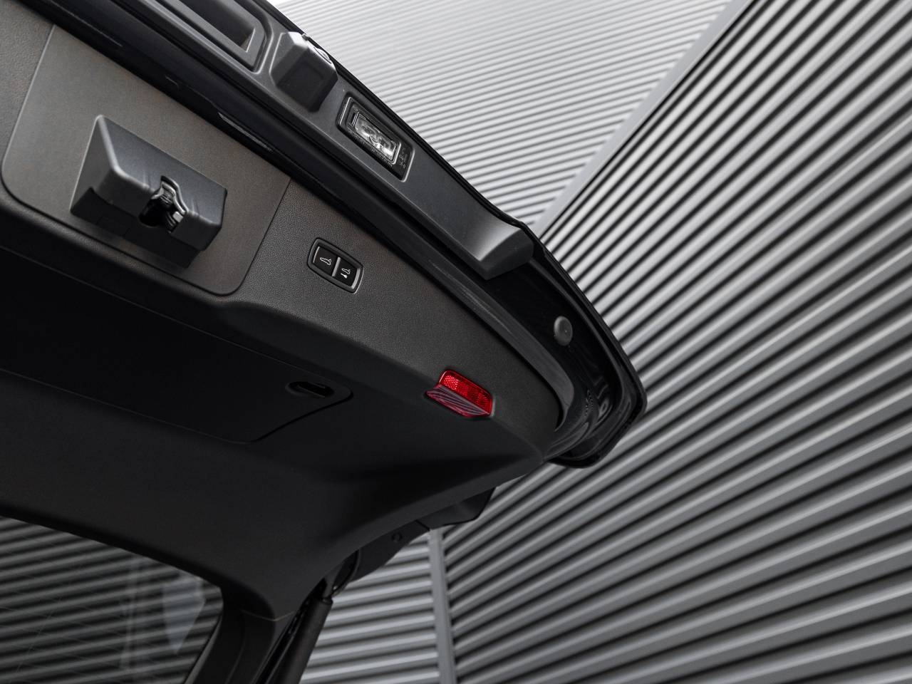 2026 Porsche Cayenne Cayenne S Coupe