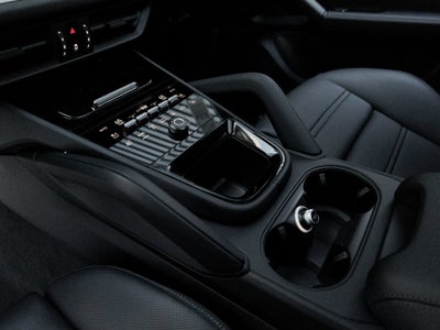 2025 Porsche Cayenne Cayenne S Coupe