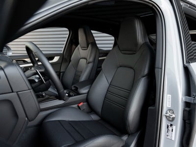 2025 Porsche Cayenne Cayenne S Coupe