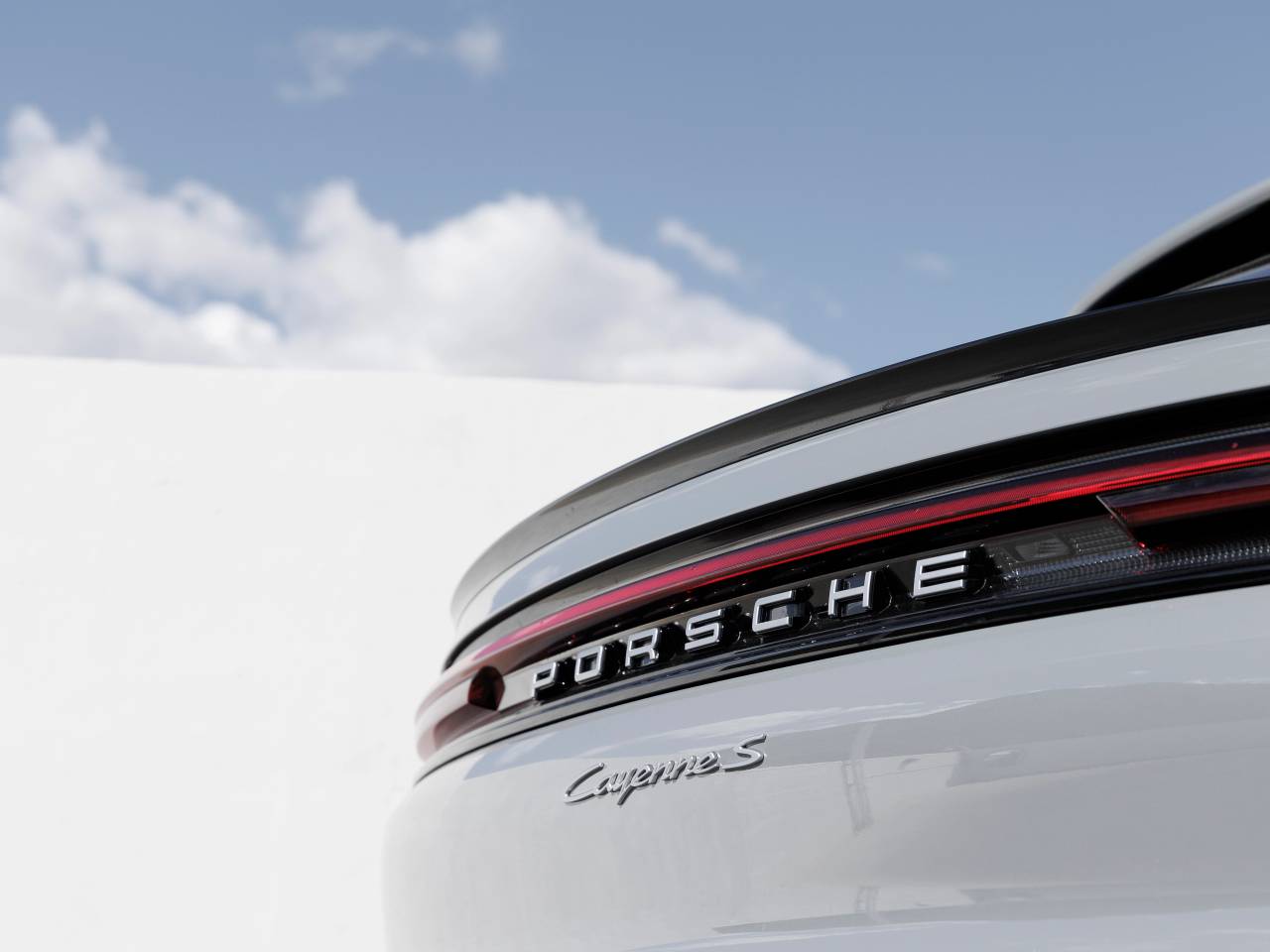 2025 Porsche Cayenne Cayenne S Coupe