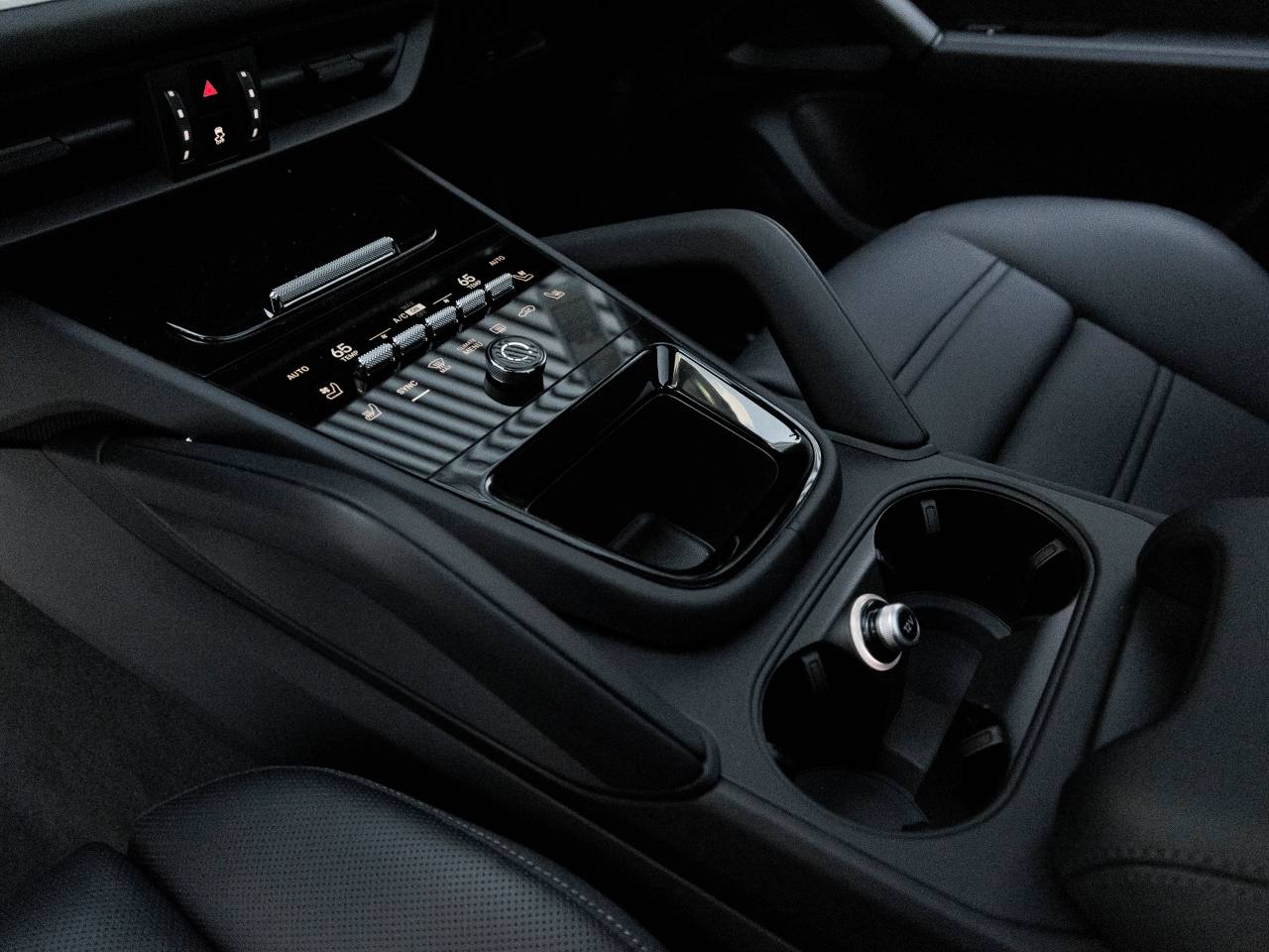 2025 Porsche Cayenne Cayenne S Coupe