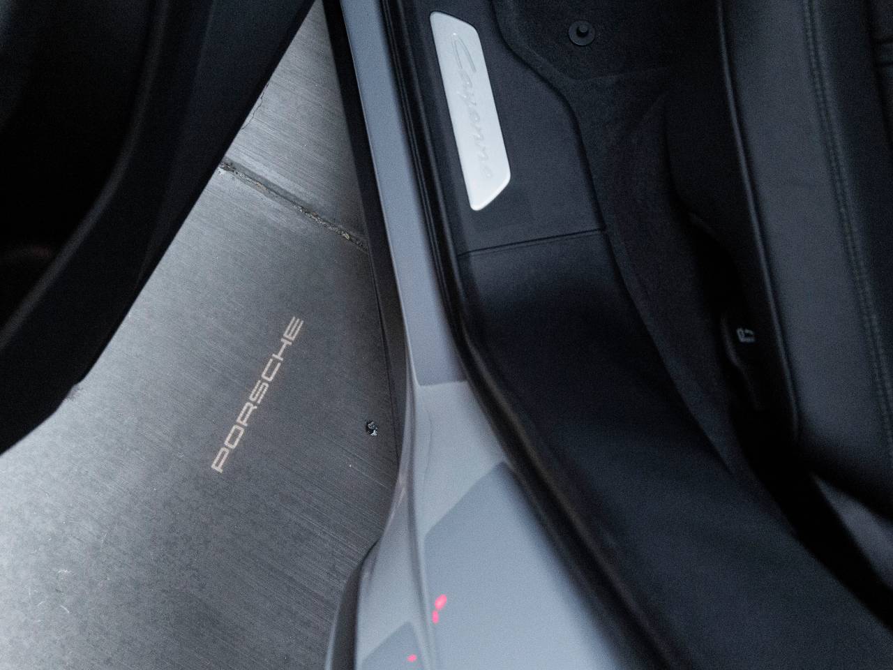 2025 Porsche Cayenne Cayenne S Coupe